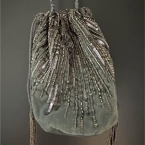 Beaded bag velvet Mango